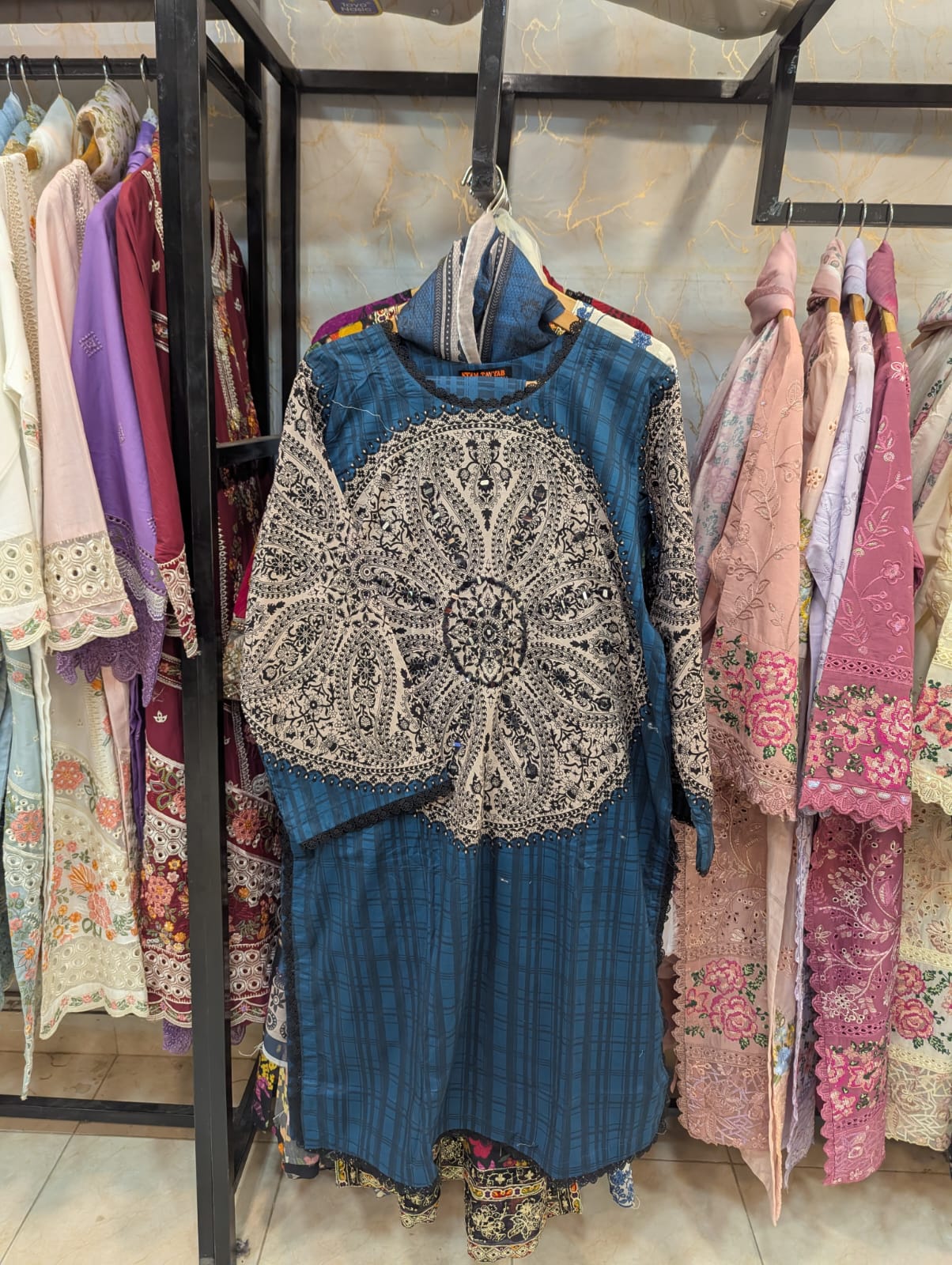 Embroidered Stitch 3 pc