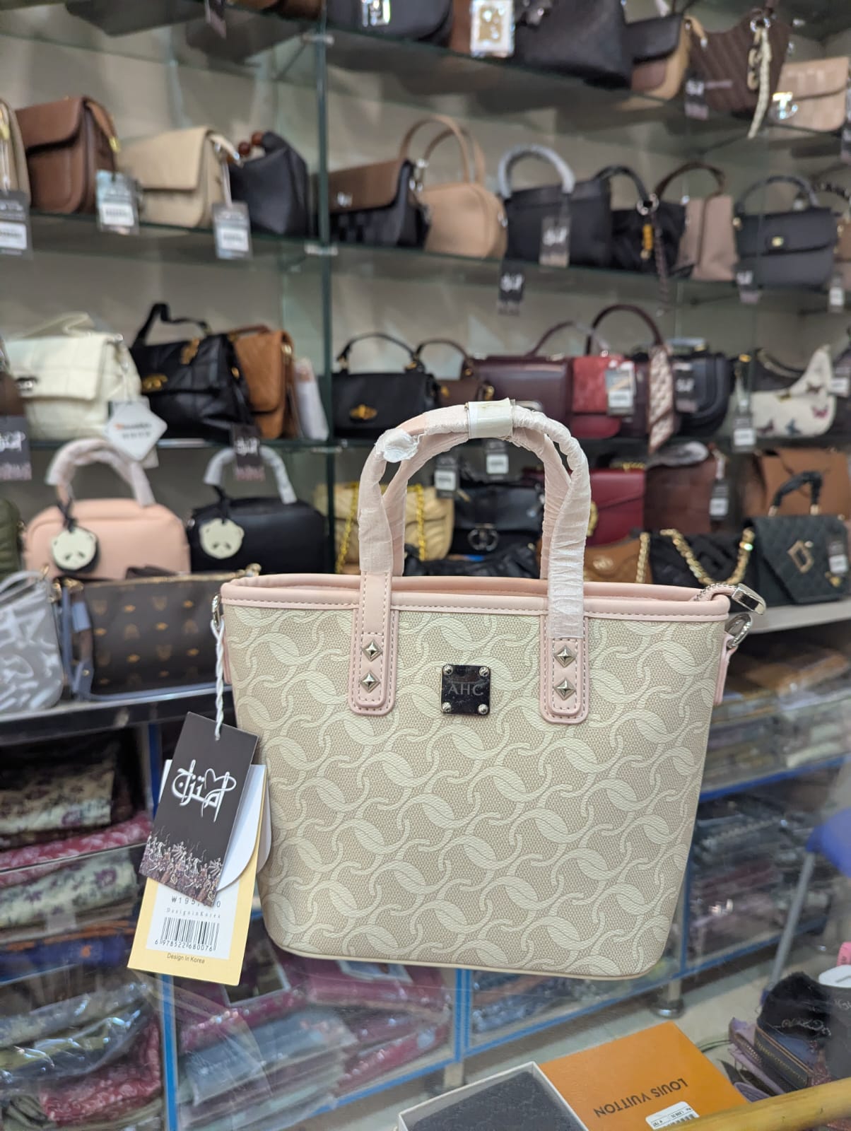 Ladies Hand Bag