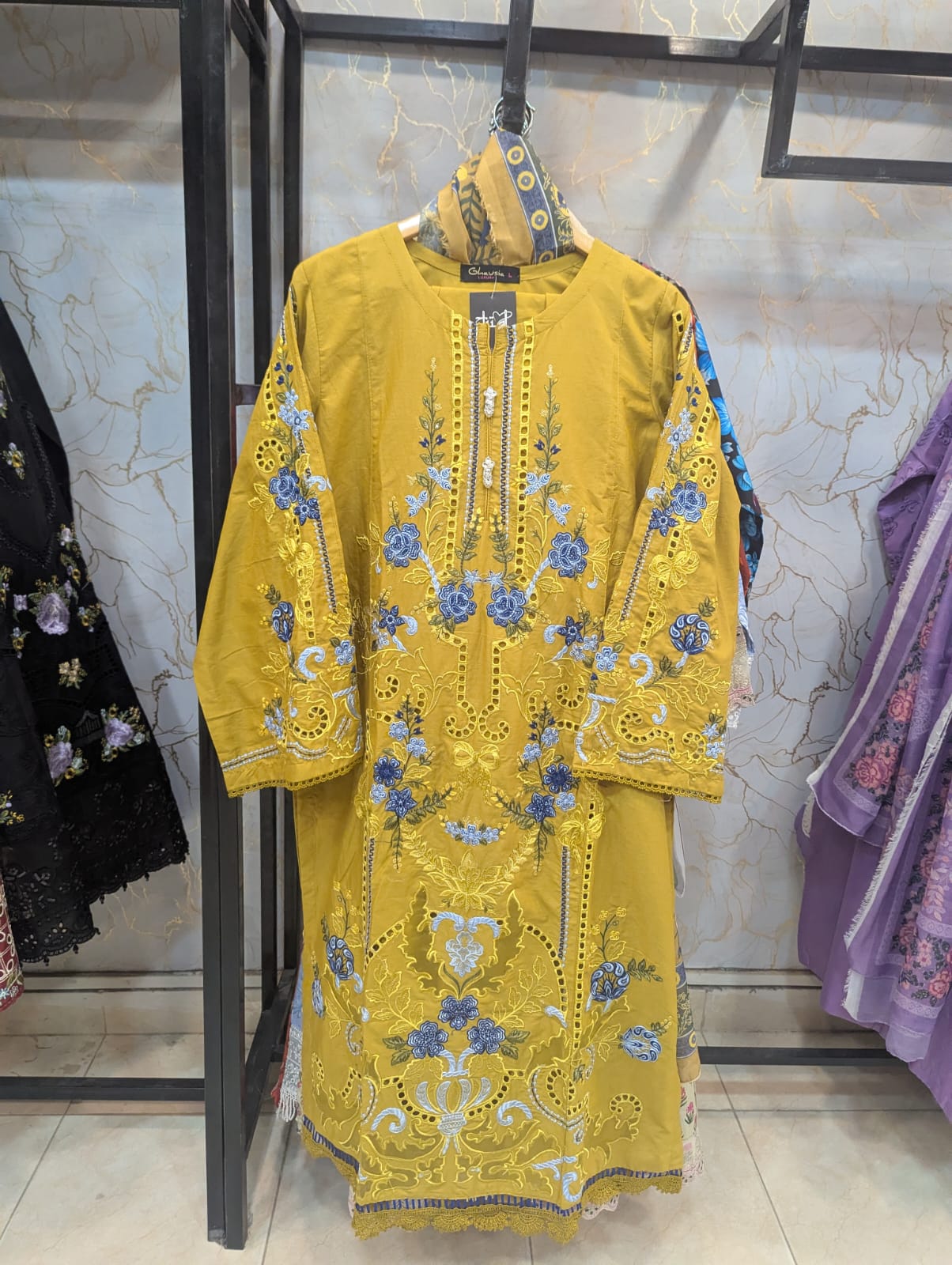 Embroidered Stitch 3pc