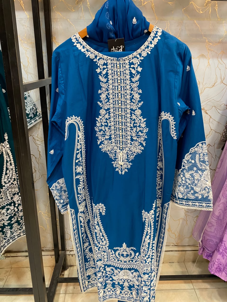 Embroiderd Stitch 3pc