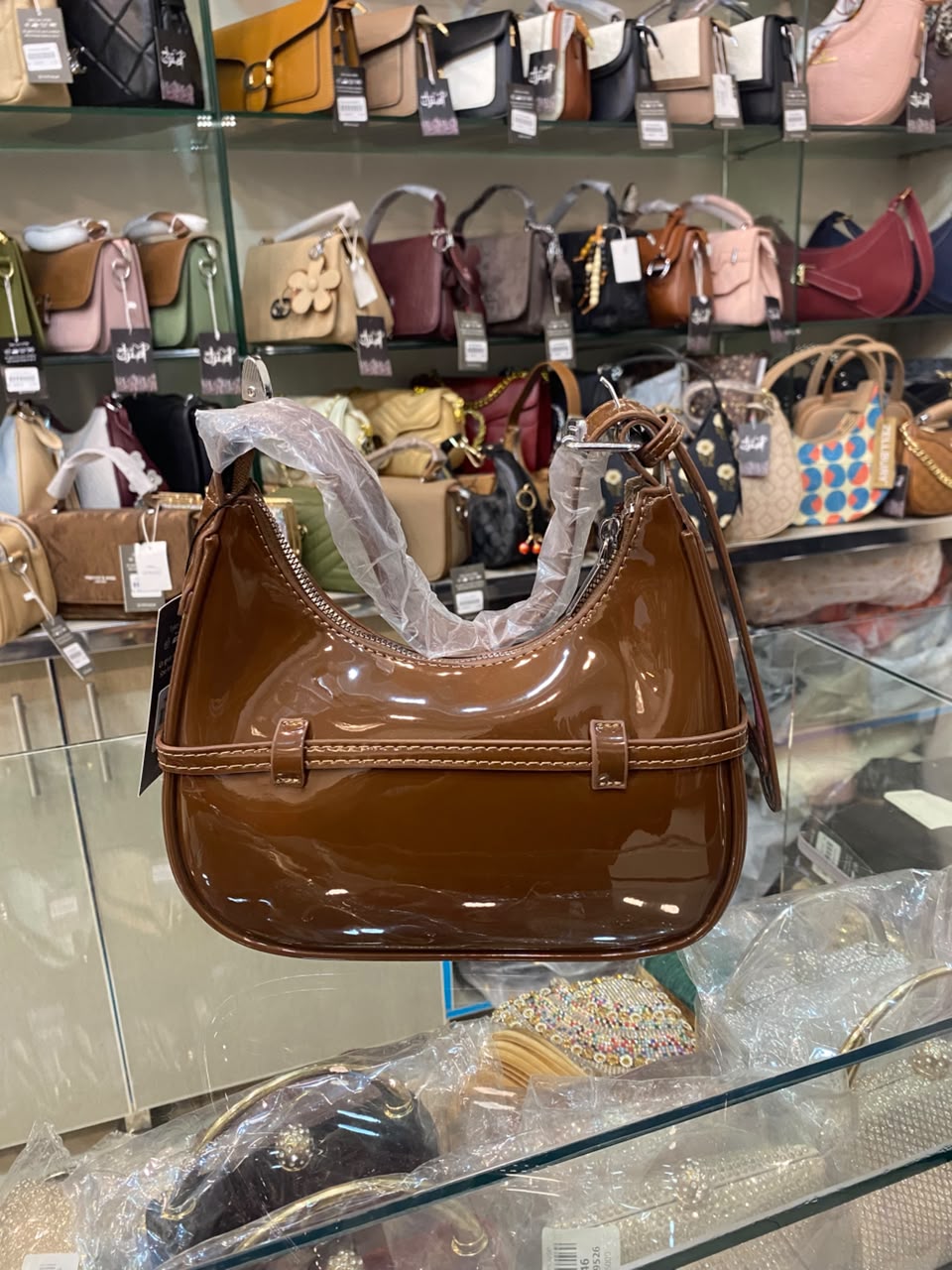 Hand bag