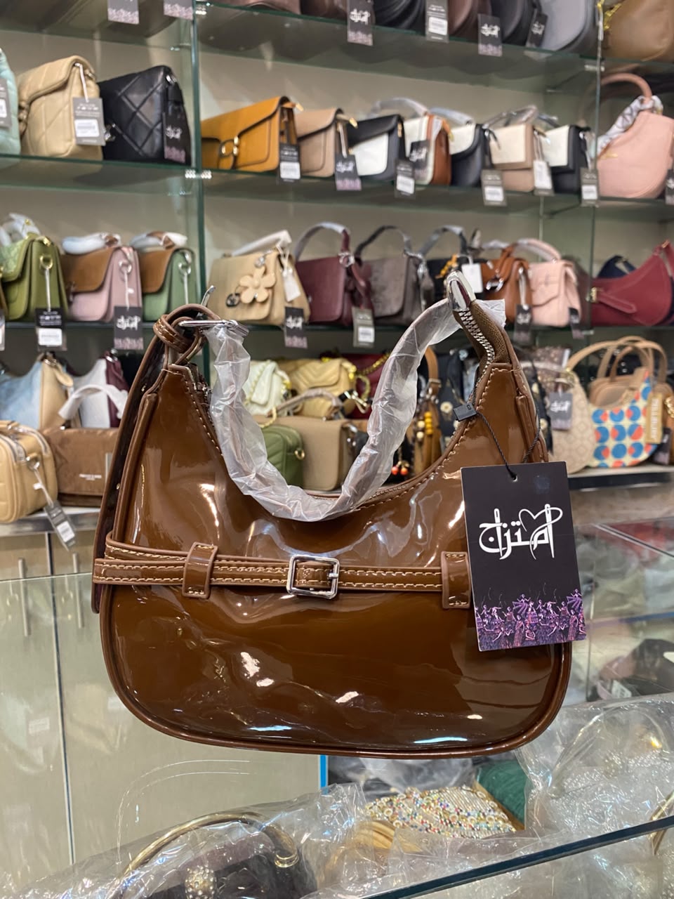 Hand bag