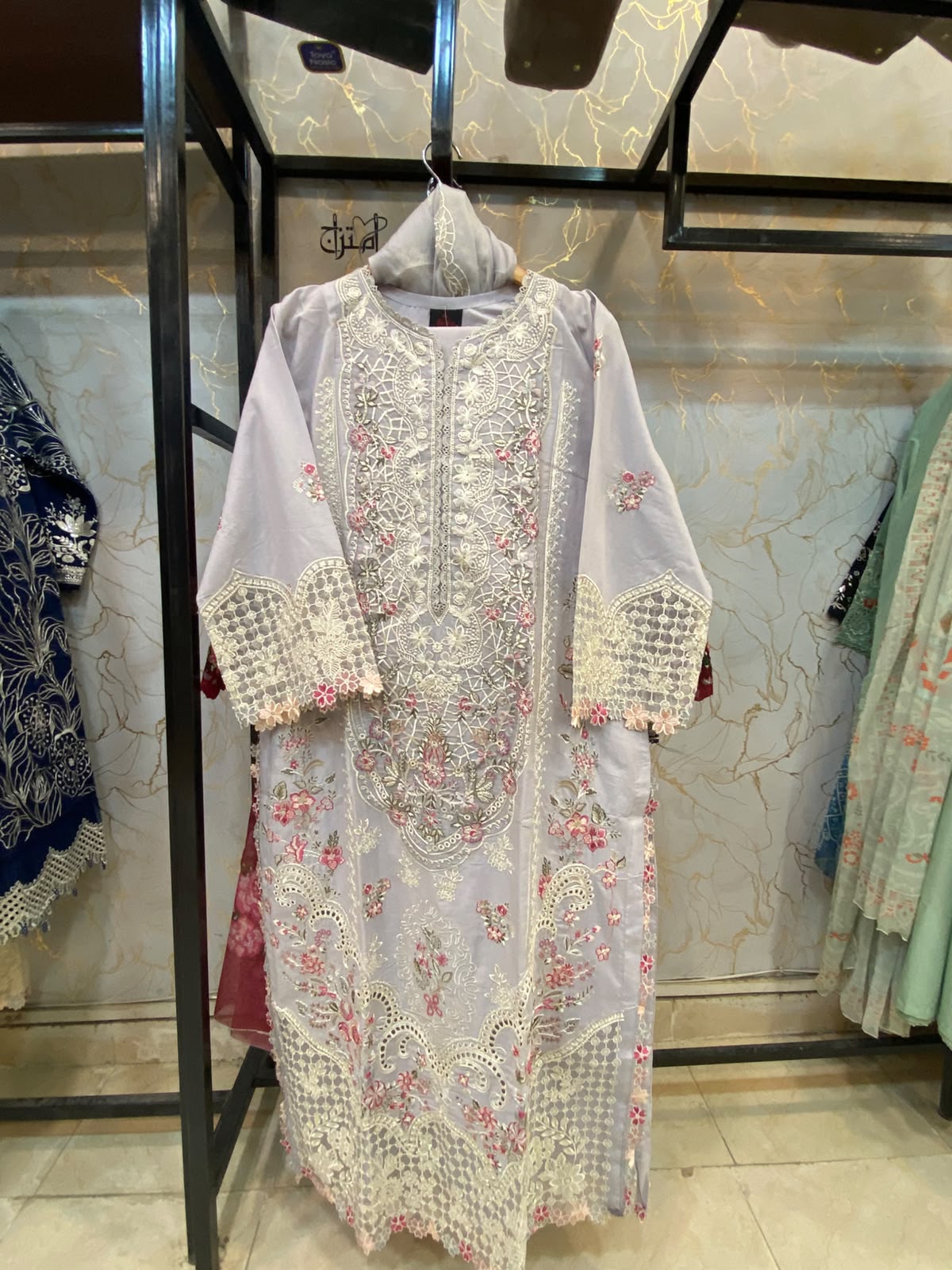 Lawn Embroidered Stitch 3pc