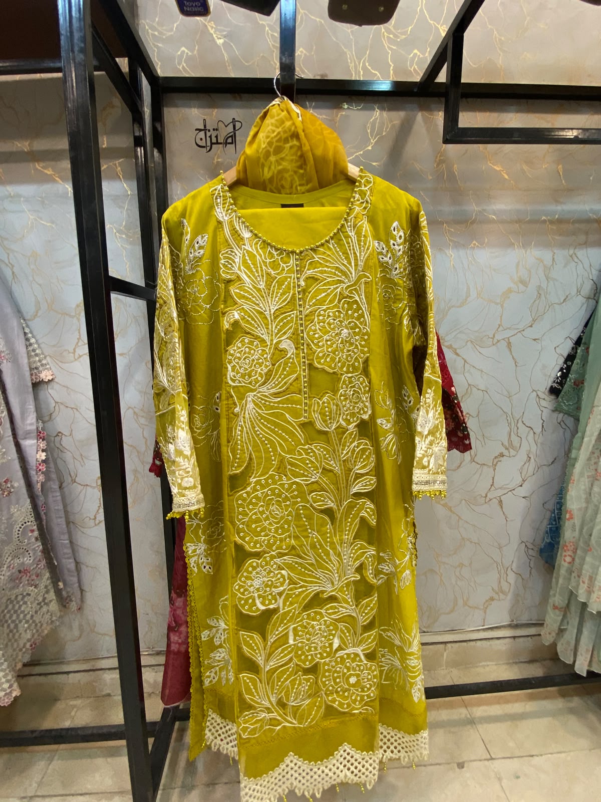 Lawn Embroidered Stitch 3pc
