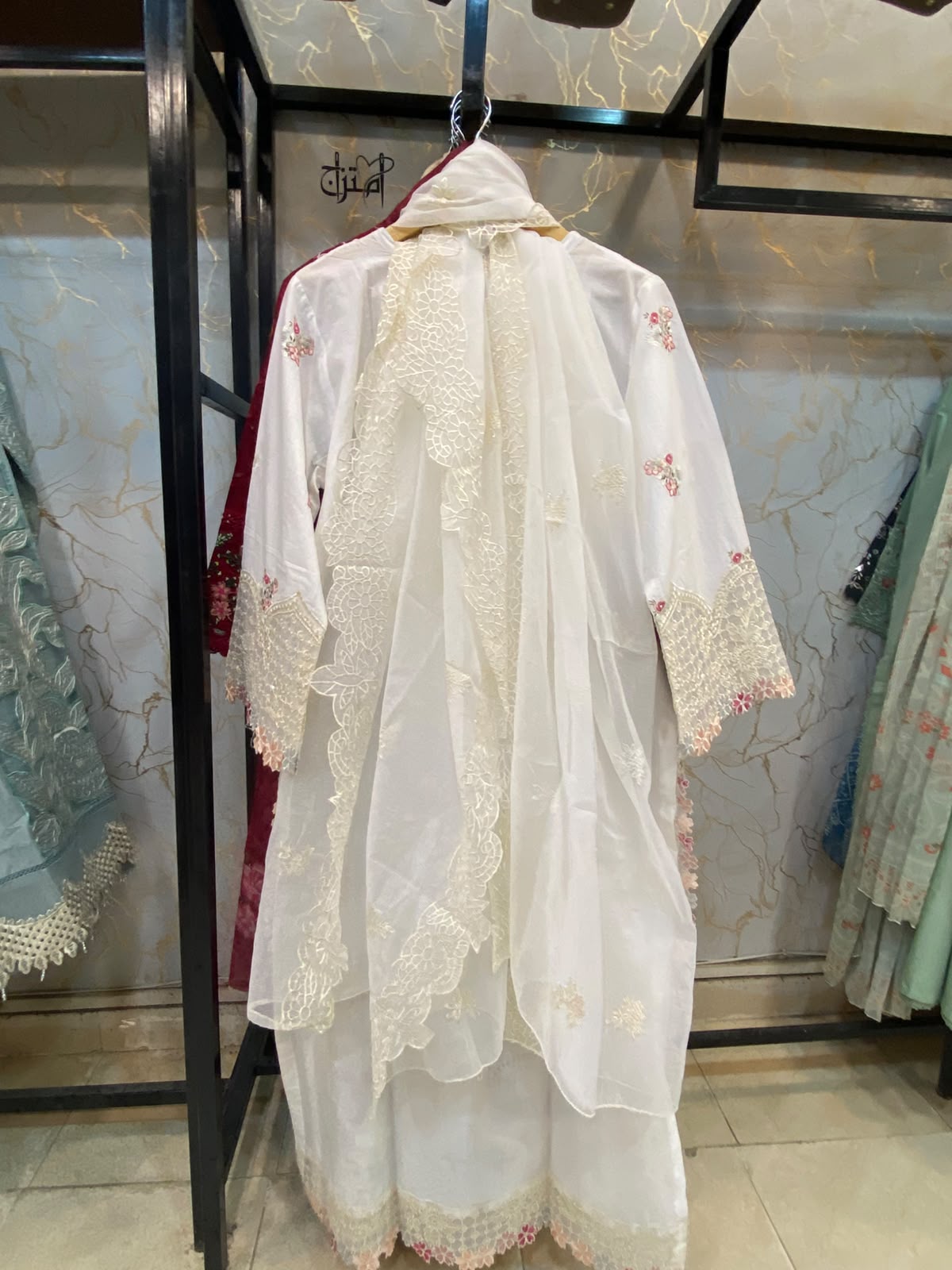 Lawn Embroidered Stitch 3pc