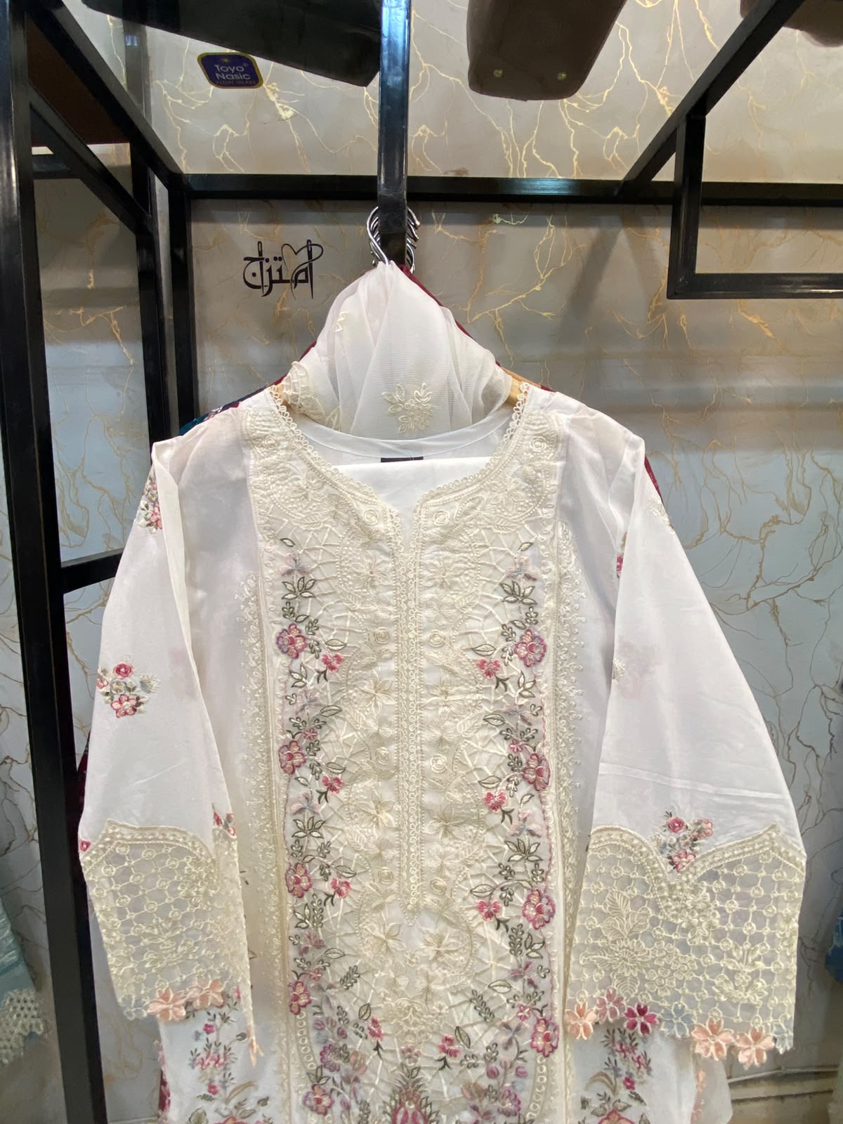 Lawn Embroidered Stitch 3pc
