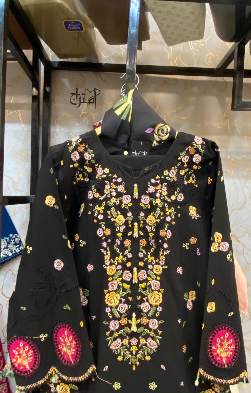 Winter Khaddar Embroidered Stitch 3pc