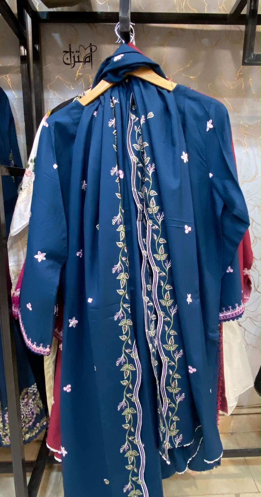Stuff ( Dhanak )  Embroidered Stitch 3pc