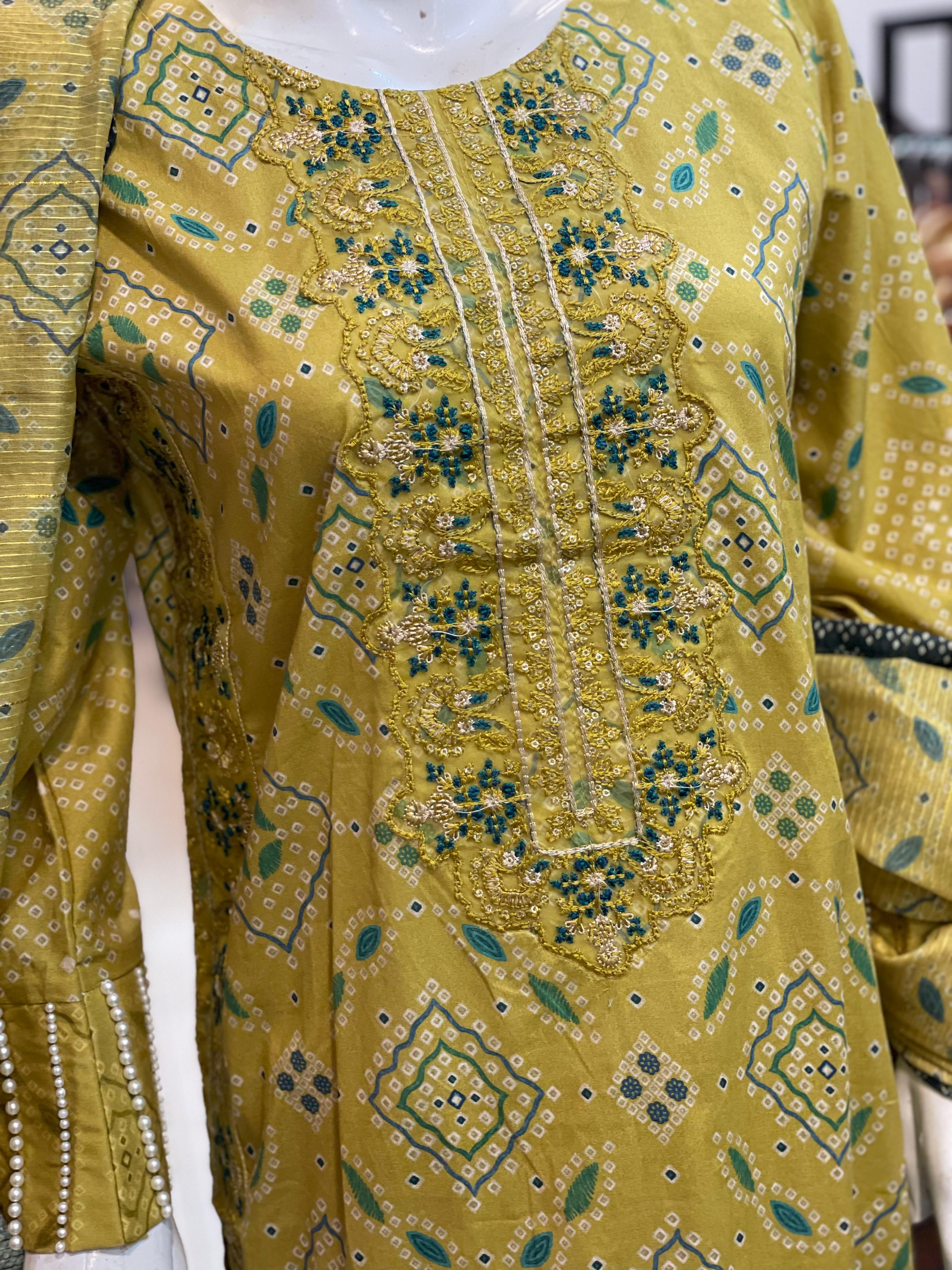 3 PIECE - EMBROIDERED LAWN SUIT