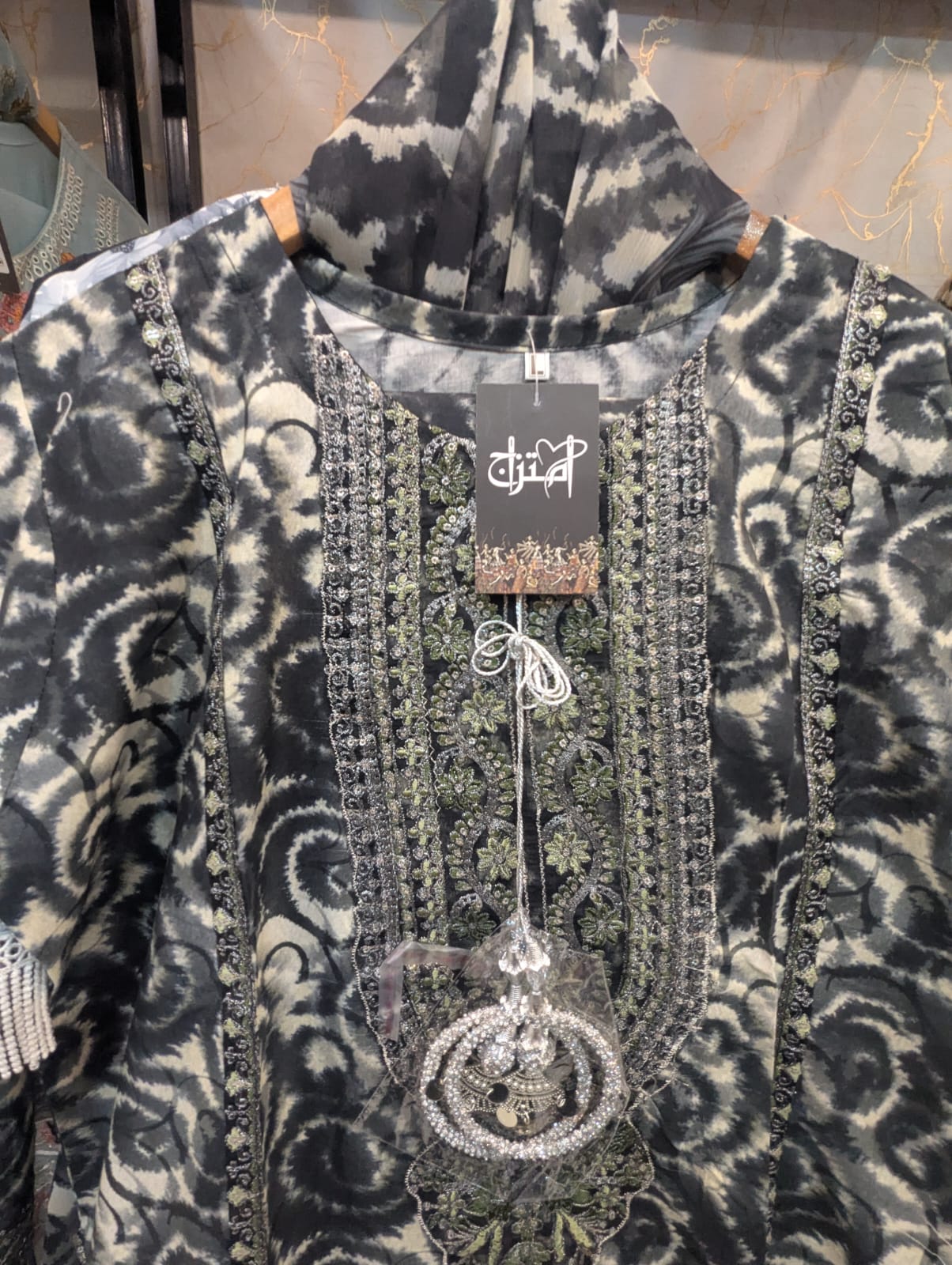 Embroidered Stitch 3pc
