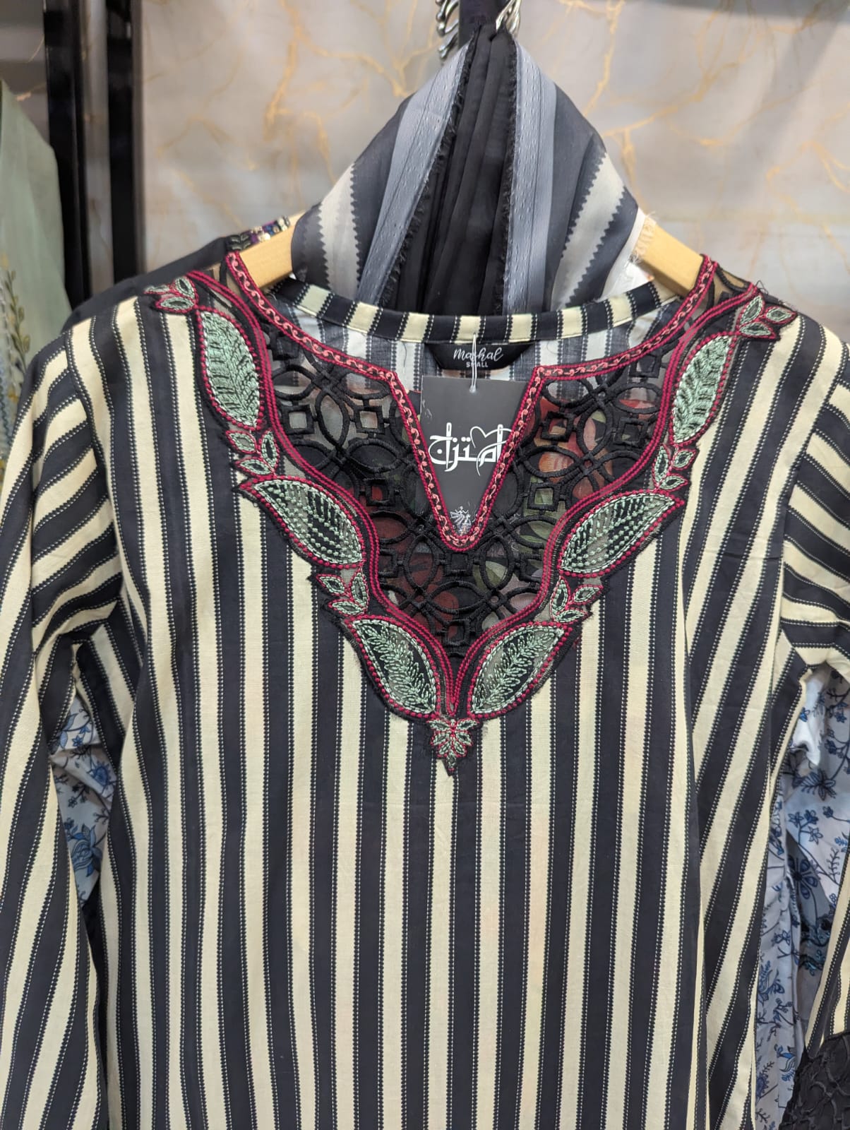 Embroiderd Stitch 3pc