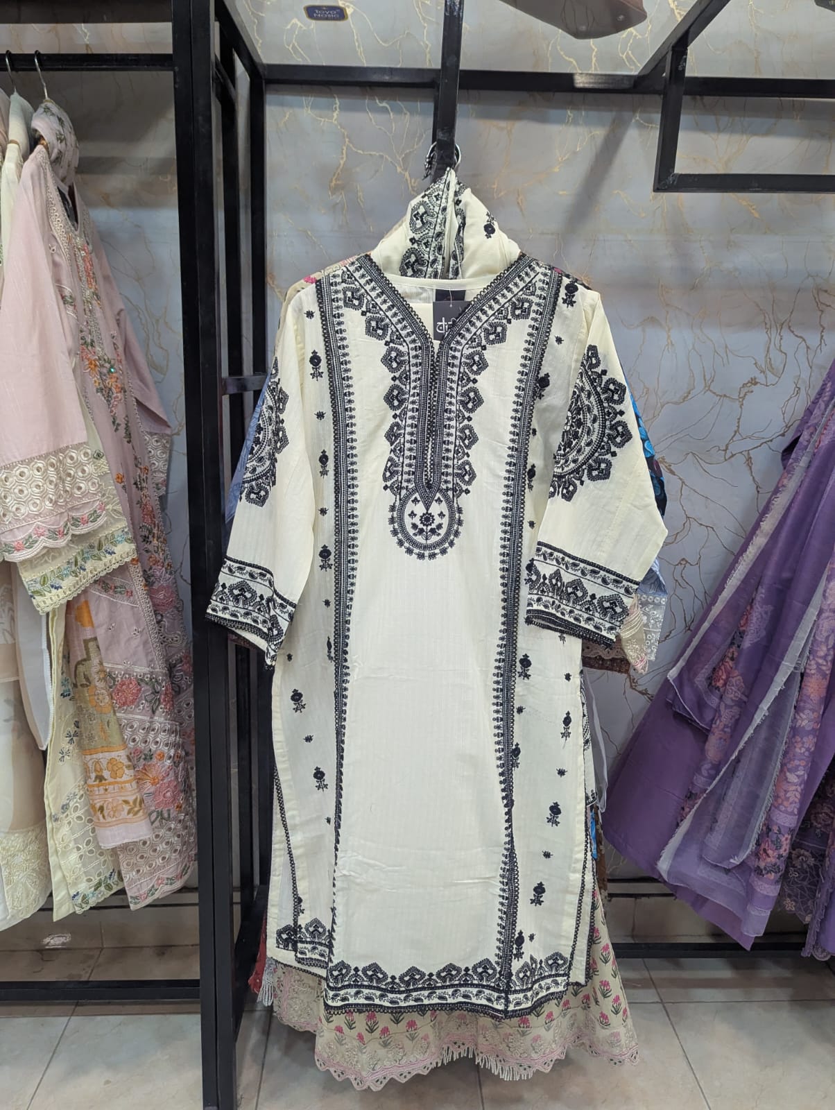 Embroidered Stitch 3pc