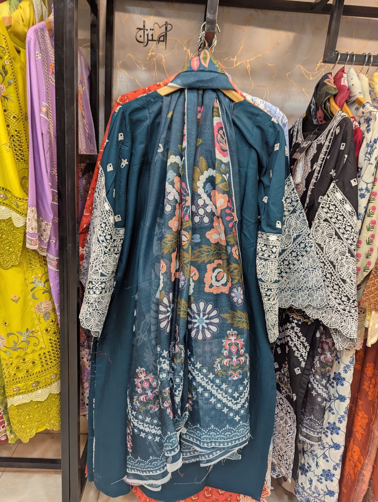 Embroidered Stitch 3pc