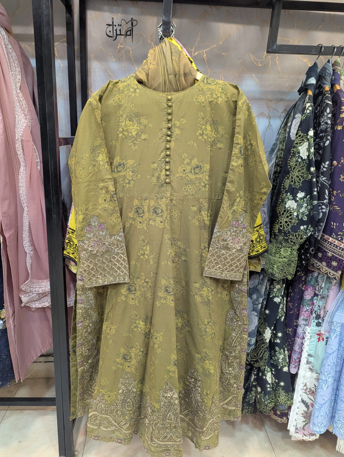 Embroidered Stitch  3pc