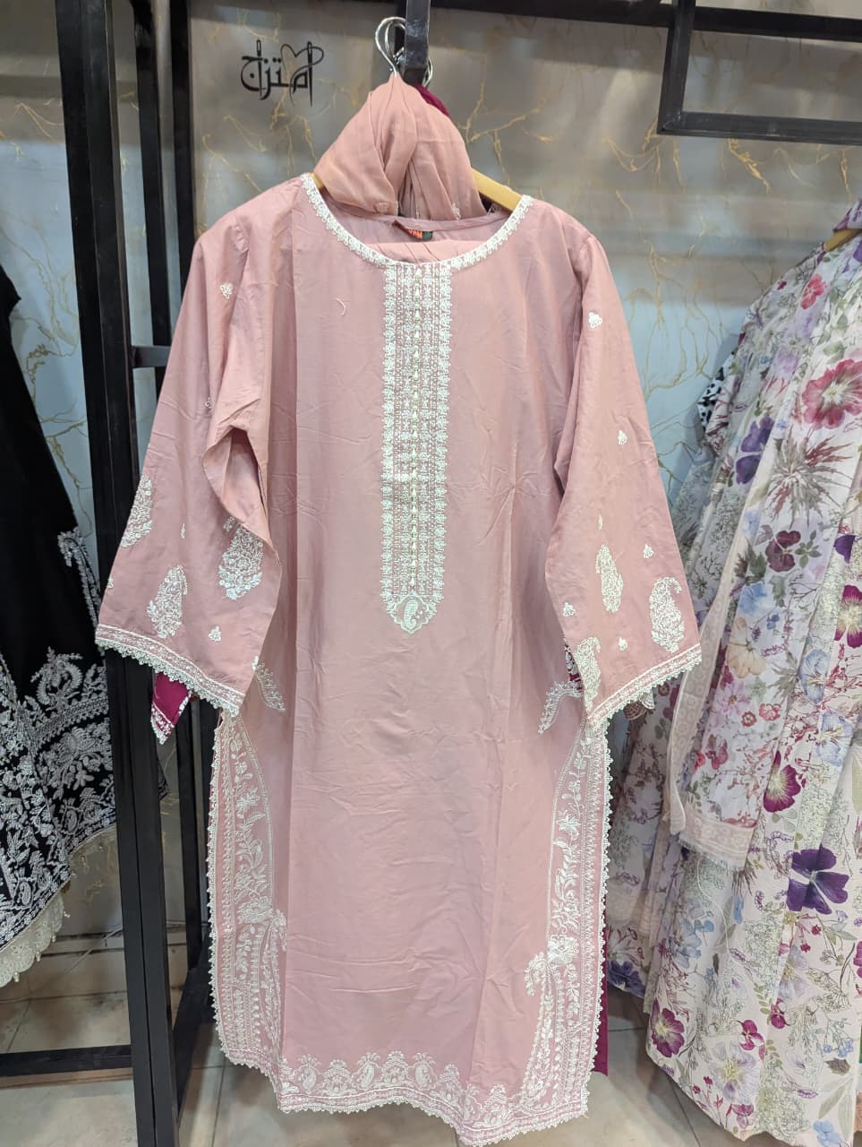 Embroidered stitch 3pc (New arrivals)